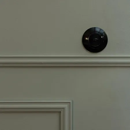 Square 20 Apartment *