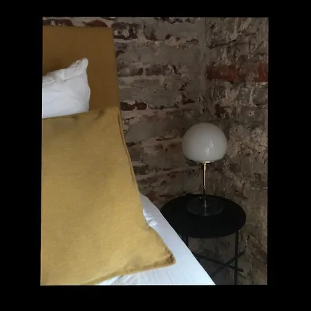 Square 20 * Дюссельдорф