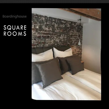 Апартаменты Square 20