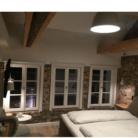 Square 20 * Düsseldorf