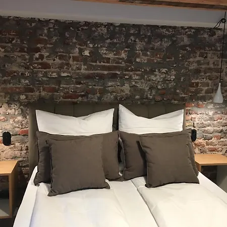 Square 20 Апартаменты