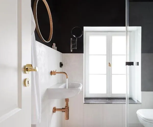 Appartement Square 20 *