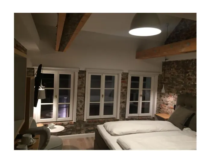 Square 20 * Дюссельдорф